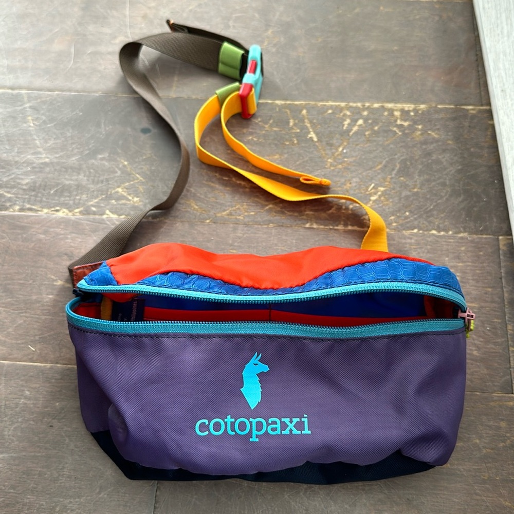 Cotopaxi Fanny pack